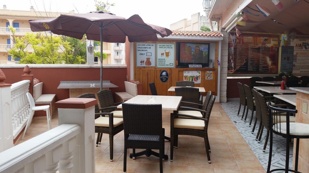 Apartamentos Vista Al Puerto San Antonio (Ibiza) Quarto foto